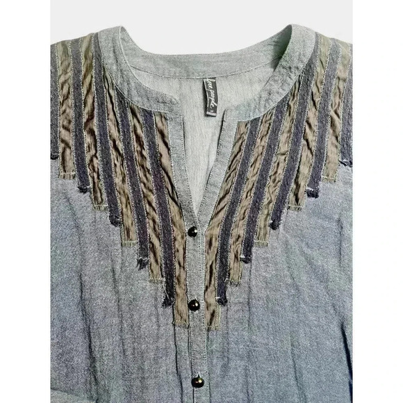 We The Free Button Down Tunic Size Small - Picture 6 of 13